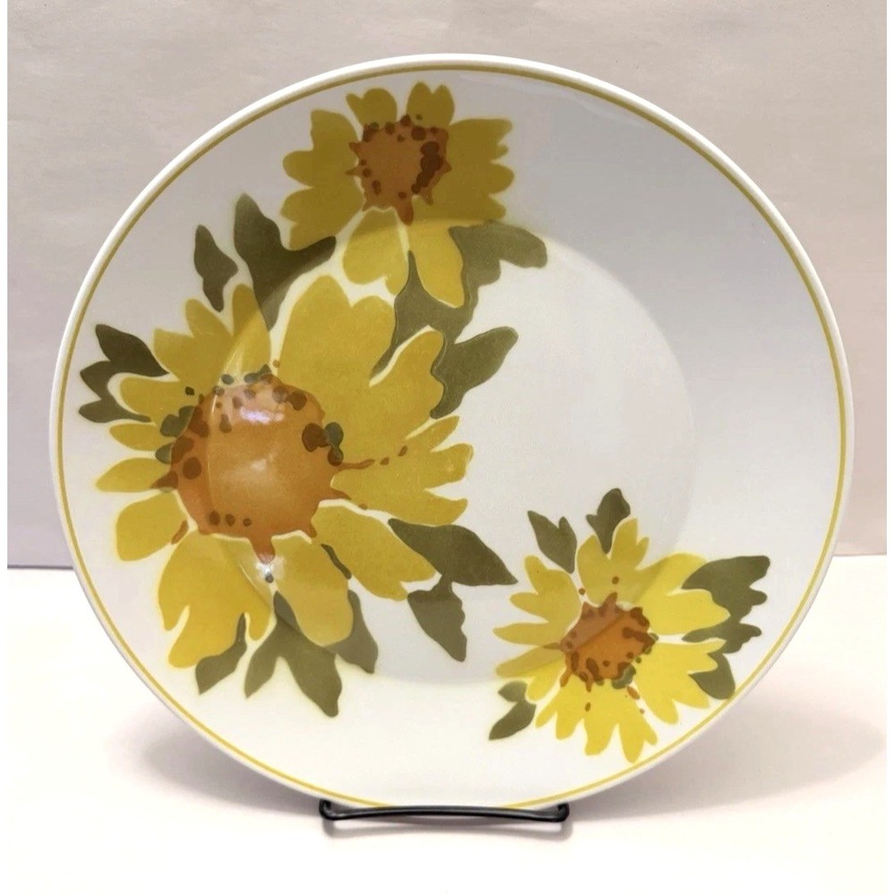 VTG Mikasa Cera Stone Yellow Fora Dinner Plate 10.25 Yellow Japan Dolly 3152 MCM